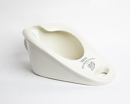 Slipper Bed Pan Ceramic